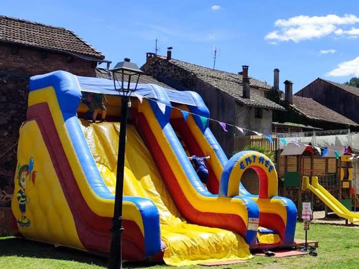 Toboggan Circus